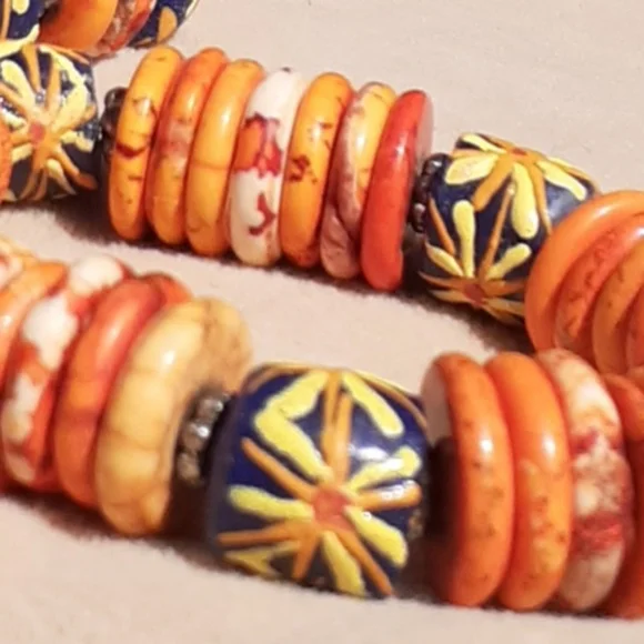 Geneva watch W/2 Beaded Bracelets - Picture 3 of 6